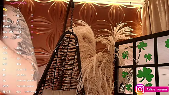 Aliceowenn online show from 16, 3, 2025