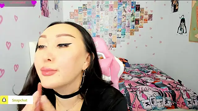 Julianna Jami online show from 2, 11, 2025