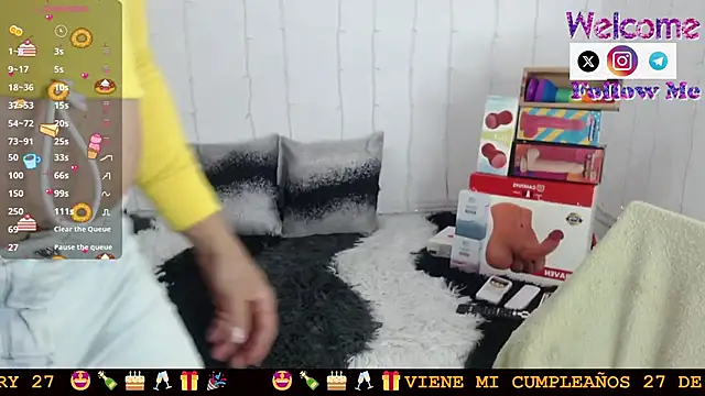 Snapshot of SofiaMadisson chatting on 21, 1, 2025 SofiaMadisson online show from 21, 1, 2025