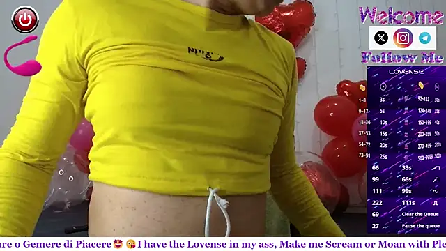 Snapshot of SofiaMadisson chatting on 12, 2, 2025 SofiaMadisson online show from 12, 2, 2025