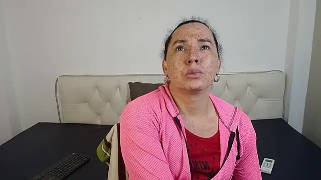Snapshot of SofiaMadisson chatting on 22, 2, 2025 SofiaMadisson online show from 22, 2, 2025