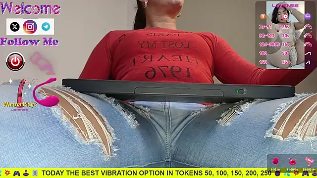 Snapshot of SofiaMadisson chatting on 17, 3, 2025 SofiaMadisson online show from 17, 3, 2025