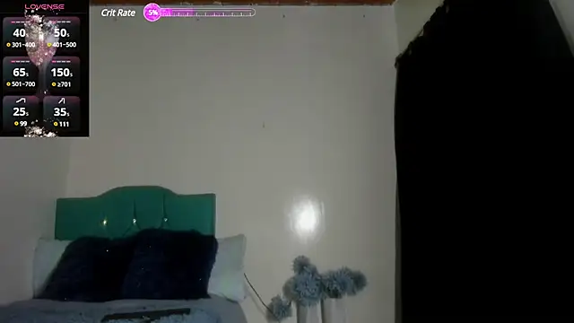 Snapshot of estebanlobo- chatting on 9, 3, 2025 estebanlobo- online show from 9, 3, 2025