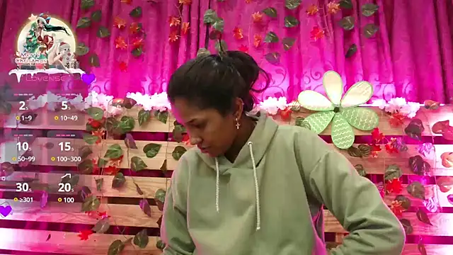 Elsa Parisi online show from 30, 12, 2024