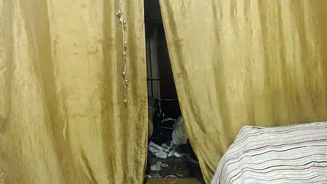  Estelitta 5 online show from 15, 2, 2025