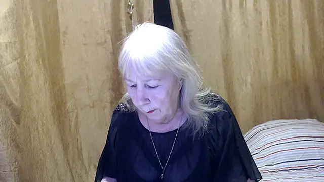  Estelitta 5 online show from 22, 2, 2025