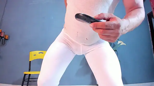 Snapshot of lean_arcos chatting on 28, 2, 2025 lean arcos online show from 28, 2, 2025