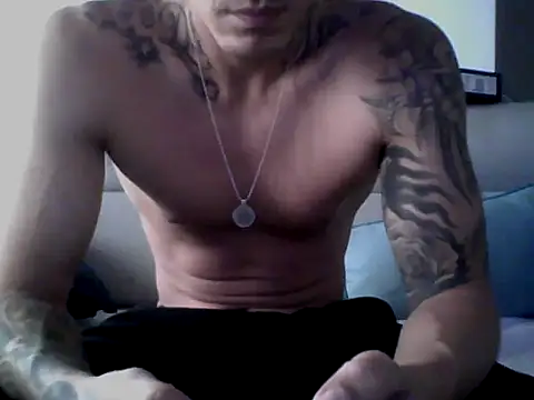 Snapshot of Skater29xx2 chatting on 11, 2, 2025 Skater29xx2 online show from 11, 2, 2025