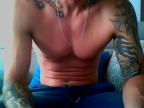 Snapshot of Skater29xx2 chatting on 10, 3, 2025 Skater29xx2 online show from 10, 3, 2025