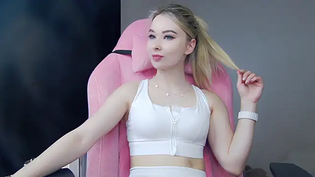 Snapshot of Haters__ chatting on 21, 11, 2025 Haters online show from 21, 11, 2025