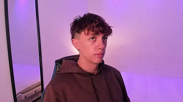 Tomy Rox online show from 1, 12, 2025