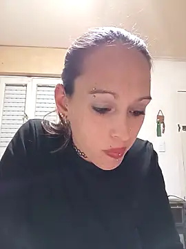 Snapshot of Zorrita_Fox chatting on 10, 9, 2025 Zorrita Fox online show from 10, 9, 2025