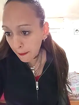 Snapshot of Zorrita_Fox chatting on 3, 10, 2025 Zorrita Fox online show from 3, 10, 2025
