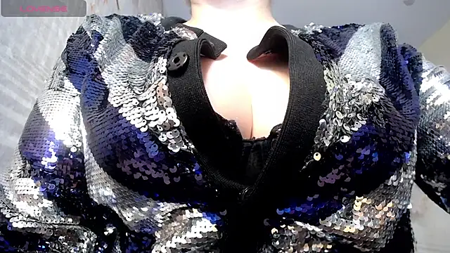 BlondeBrilliant7 online show from 27, 12, 2024