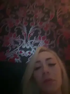 FrancescaMcGray online show from 4, 1, 2025