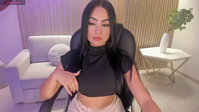 sarawinstone online show from 16, 1, 2025