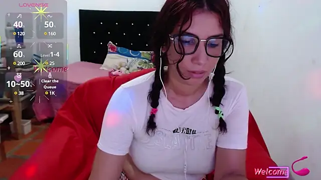 Ainhoa-hot online show from 13, 2, 2025