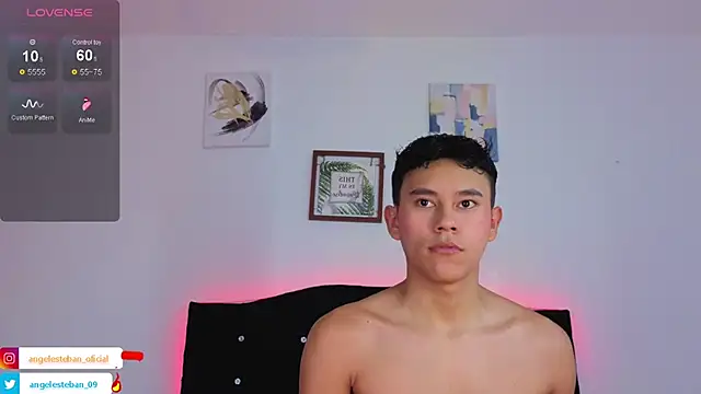 Snapshot of Angel_esteban_fx chatting on 4, 11, 2025 Angel esteban fx online show from 4, 11, 2025