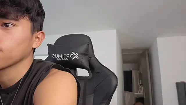 Snapshot of Angel_esteban_fx chatting on 22, 7, 2026 Angel esteban fx online show from 22, 7, 2026