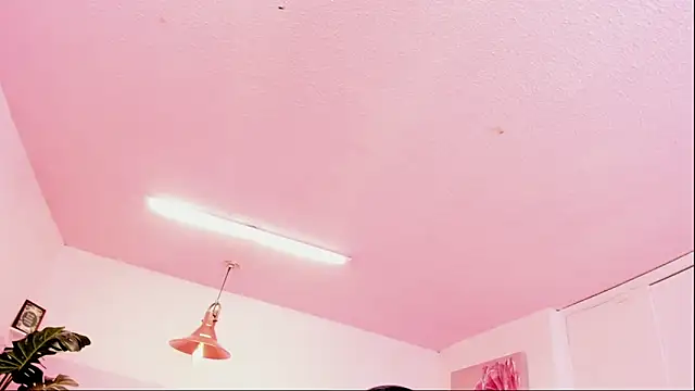 Snapshot of Red_lady chatting on 12, 12, 2024 Red lady online show from 12, 12, 2024