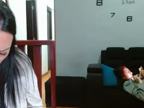 Snapshot of Laura_martin_ chatting on 24, 1, 2025 Laura martin online show from 24, 1, 2025