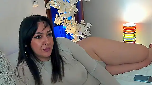 GracyJee online show from 13, 3, 2025