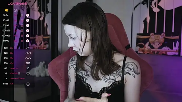 prettybones online show from 3, 1, 2025