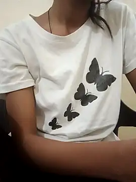 Snapshot of Kumkum_36 chatting on 25, 10, 2025 Kumkum 36 online show from 25, 10, 2025