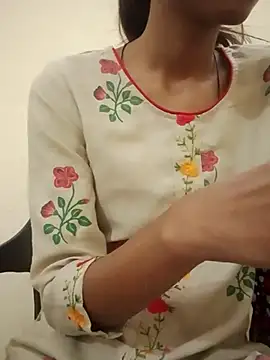 Snapshot of Kumkum_36 chatting on 6, 11, 2025 Kumkum 36 online show from 6, 11, 2025