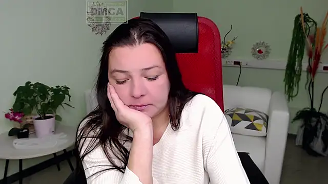 Lily flower7 online show from 13, 10, 2025