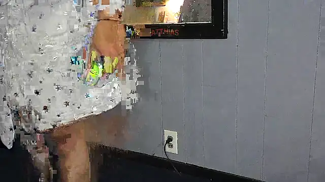 Snapshot of samone9 chatting on 2, 2, 2025 samone9 online show from 2, 2, 2025