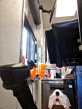 Snapshot of samone9 chatting on 13, 3, 2025 samone9 online show from 13, 3, 2025