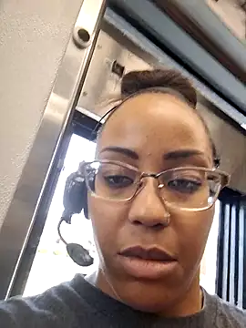 Snapshot of samone9 chatting on 21, 3, 2025 samone9 online show from 21, 3, 2025