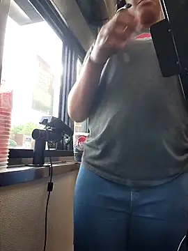 Snapshot of samone9 chatting on 15, 10, 2025 samone9 online show from 15, 10, 2025