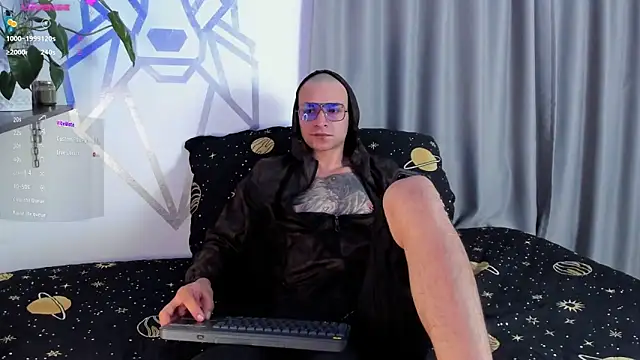 Snapshot of Aron-santoro chatting on 28, 12, 2024 Aron-santoro online show from 28, 12, 2024