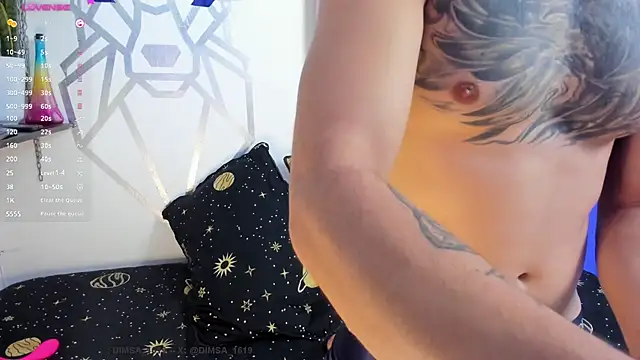 Snapshot of Aron-santoro chatting on 8, 2, 2025 Aron-santoro online show from 8, 2, 2025