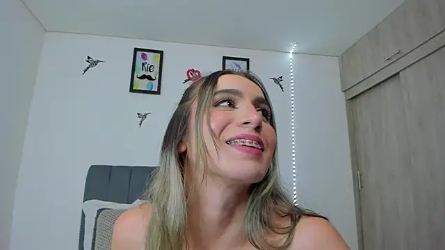 im sarah34 online show from 15, 2, 2026