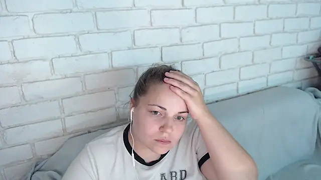 Crazyy girl  online show from 2, 11, 2025