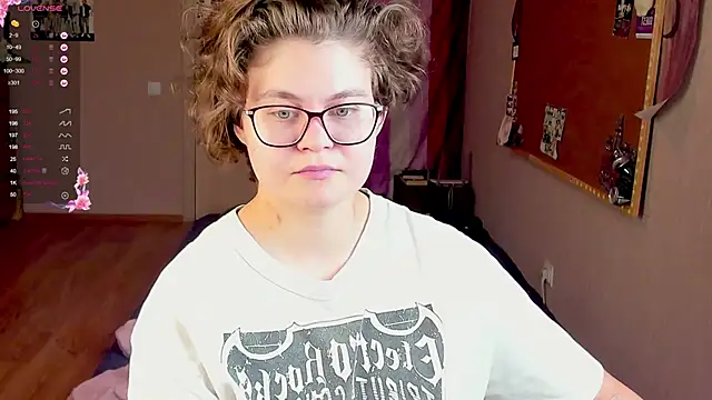 Snapshot of Sashy_Way chatting on 8, 12, 2024 Sashy Way online show from 8, 12, 2024