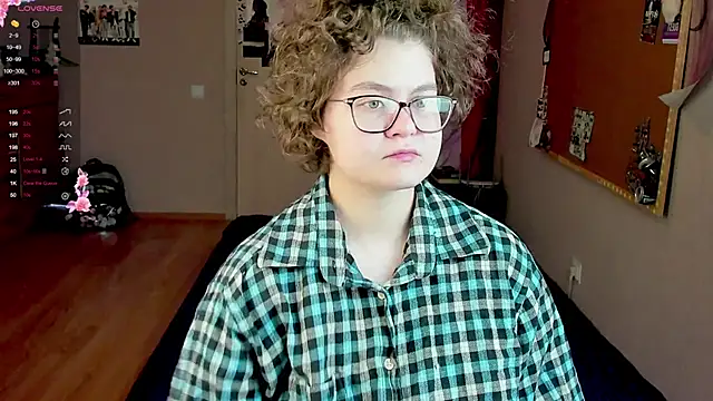 Snapshot of Sashy_Way chatting on 6, 1, 2025 Sashy Way online show from 6, 1, 2025