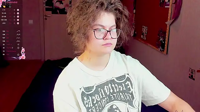 Snapshot of Sashy_Way chatting on 11, 1, 2025 Sashy Way online show from 11, 1, 2025