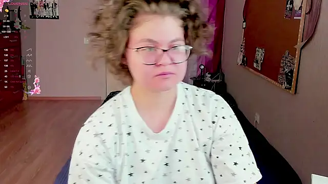 Snapshot of Sashy_Way chatting on 13, 2, 2025 Sashy Way online show from 13, 2, 2025