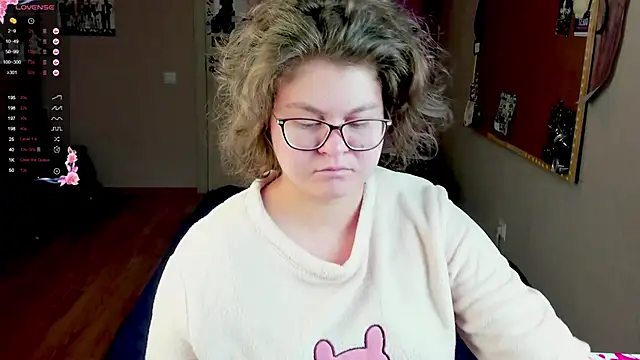 Snapshot of Sashy_Way chatting on 8, 3, 2025 Sashy Way online show from 8, 3, 2025