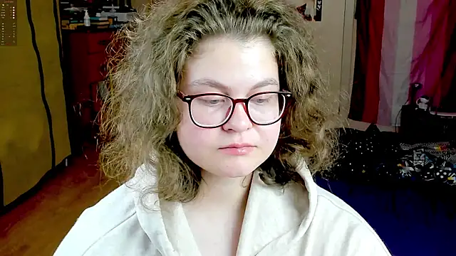 Snapshot of Sashy_Way chatting on 11, 10, 2025 Sashy Way online show from 11, 10, 2025