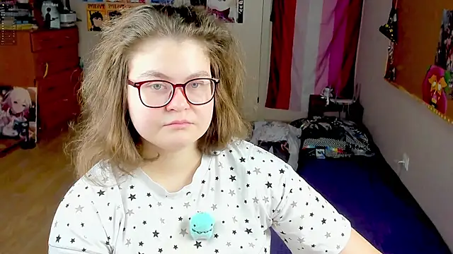 Snapshot of Sashy_Way chatting on 16, 12, 2025 Sashy Way online show from 16, 12, 2025