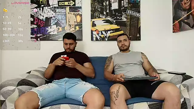 hott dicks online show from 3, 1, 2025