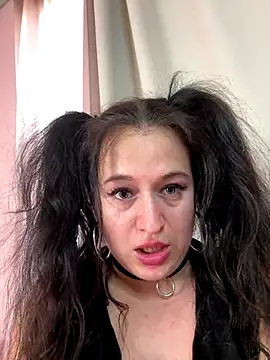 Nastybambi online show from 10, 9, 2025