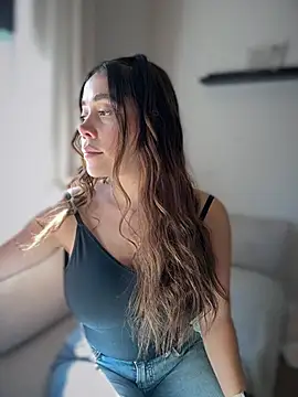 Snapshot of Condes_carmen chatting on 27, 2, 2026 Condes carmen online show from 27, 2, 2026