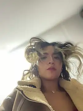 Snapshot of Mila_Morgan chatting on 16, 2, 2025 Mila Morgan online show from 16, 2, 2025