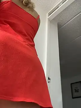 Snapshot of Mila_Morgan chatting on 5, 3, 2025 Mila Morgan online show from 5, 3, 2025